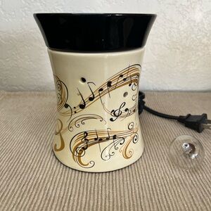 Scentsy warmer